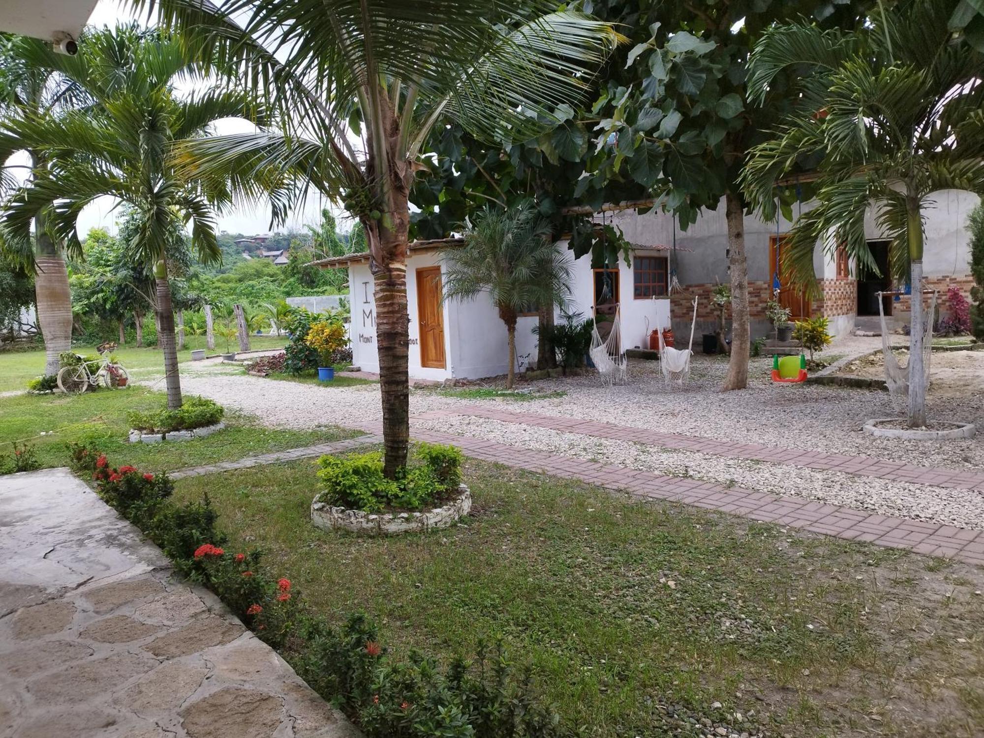 Palmendros Hosteria Montañita Exterior foto
