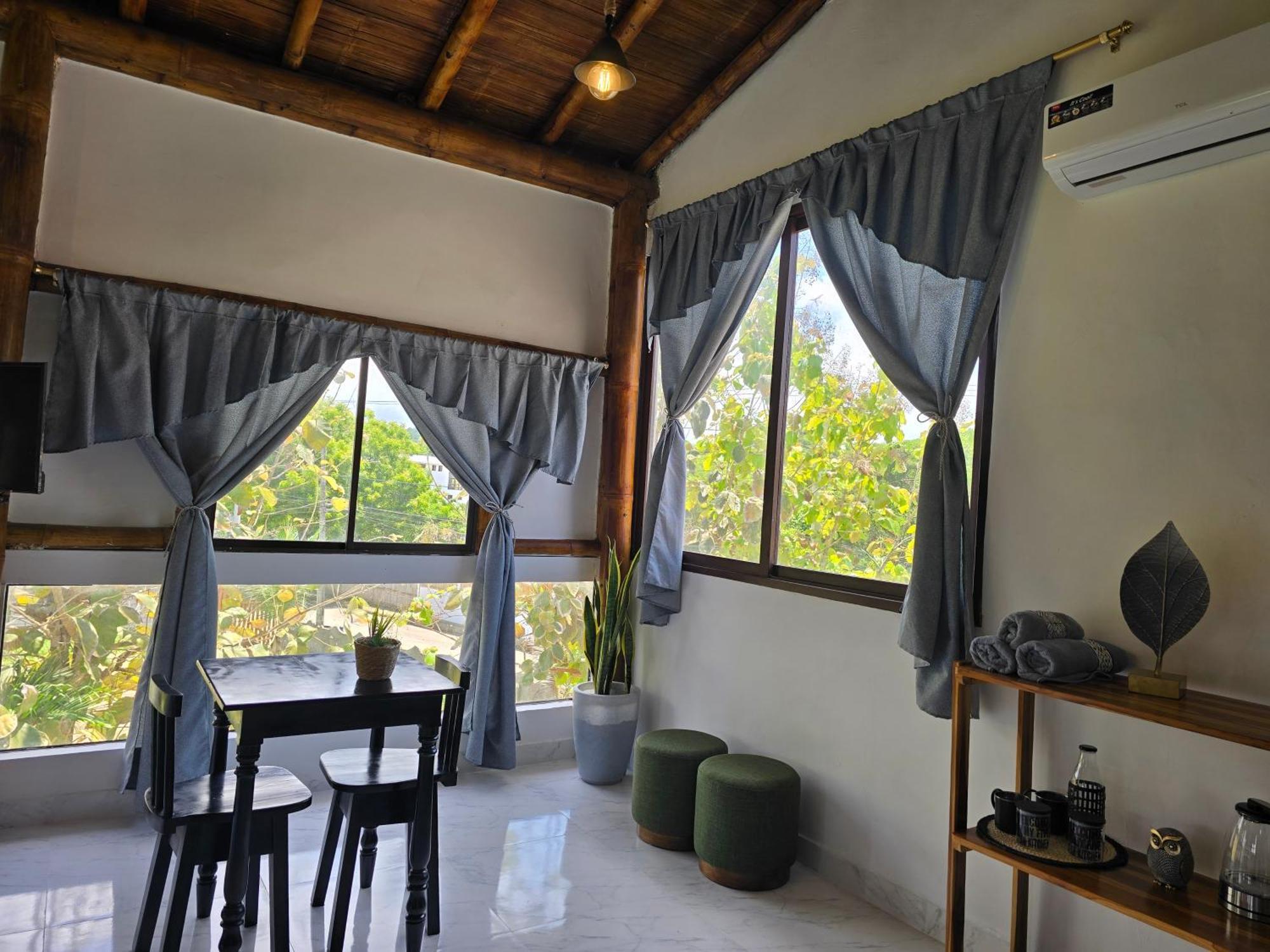 Palmendros Hosteria Montañita Exterior foto
